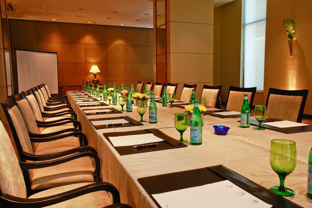 Discovery Suites Manila, Philippines Pasig City Fasilitas foto